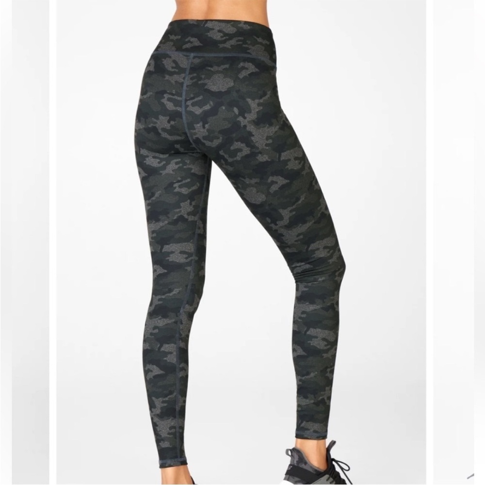 Fabletics Define PowerHold Mid-Rise Legging